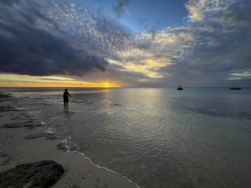 Sunset in Haapai.jpg