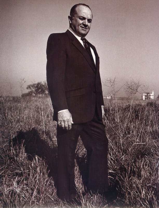 sacmag20.jpg