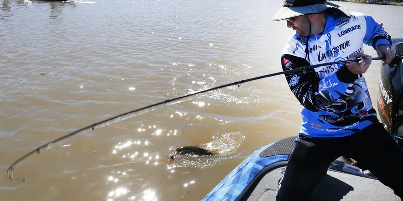 BASSMASTER Classic ALHY    1062     .jpg :: first day of the BASSMASTER Classic Friday Feb. 21, 2014 in Guntersville, Ala. (Photo/Hal Yeager)