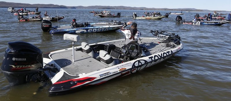BASSMASTER Classic ALHY    1129     .jpg :: first day of the BASSMASTER Classic Friday Feb. 21, 2014 in Guntersville, Ala. (Photo/Hal Yeager)
