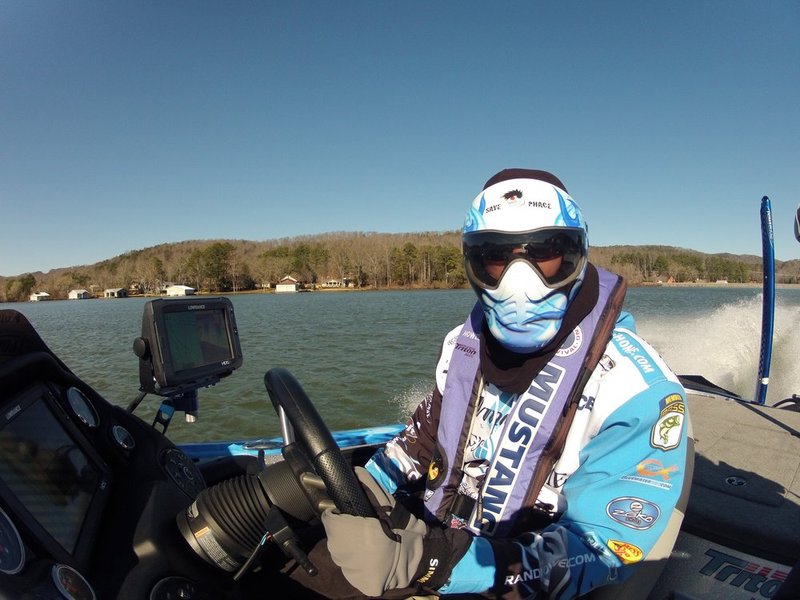 BASSMASTER Classic ALHY    1412     .jpg :: first day of the BASSMASTER Classic Friday Feb. 21, 2014 in Guntersville, Ala. (Photo/Hal Yeager)