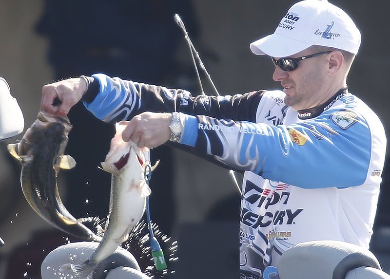 BASSMASTER Classic ALHY    344     .jpg :: on the final day of the Bassmaster Classic Sunday Feb. 23, 2014 in Guntersville, Ala. (Photo/Hal Yeager)