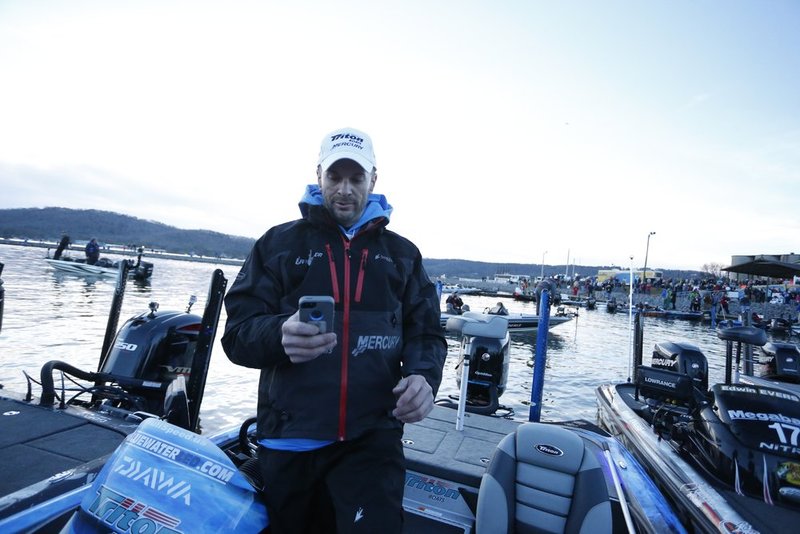 BASSMASTER Classic ALHY    626     .jpg :: first day of the BASSMASTER Classic Friday Feb. 21, 2014 in Guntersville, Ala. (Photo/Hal Yeager)