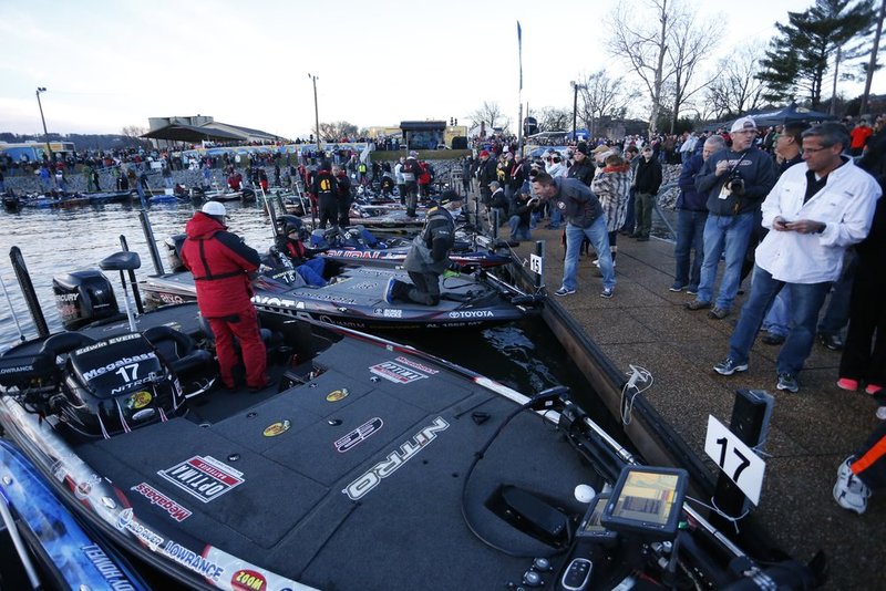 BASSMASTER Classic ALHY    628     .jpg :: first day of the BASSMASTER Classic Friday Feb. 21, 2014 in Guntersville, Ala. (Photo/Hal Yeager)