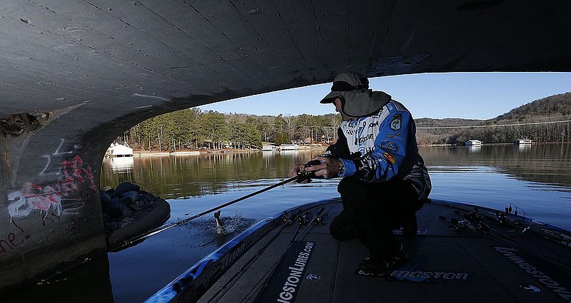 BASSMASTER Classic ALHY    785     .jpg :: first day of the BASSMASTER Classic Friday Feb. 21, 2014 in Guntersville, Ala. (Photo/Hal Yeager)