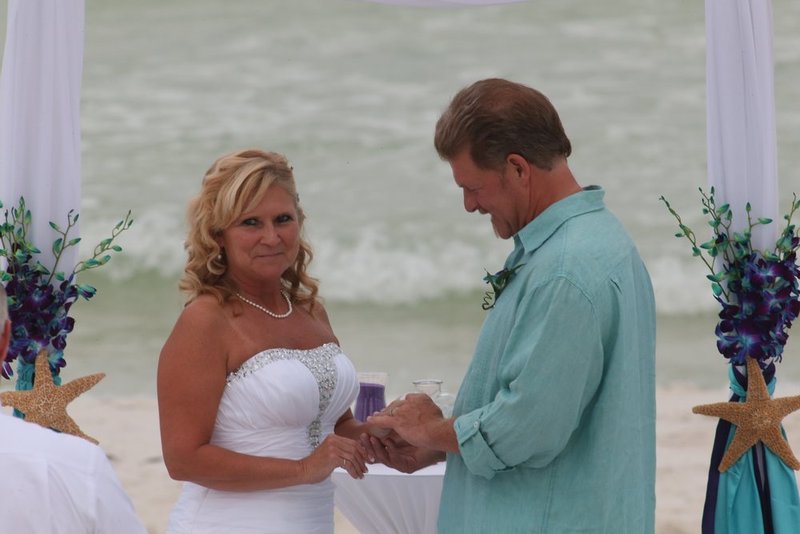 BEACH WEDDINGS  41.jpg