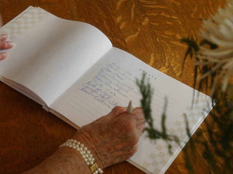 BESS WEDDING      244.jpg