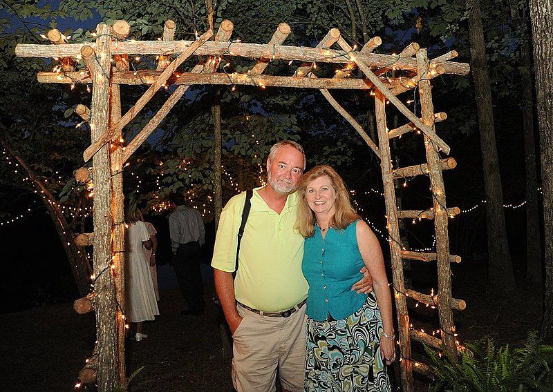 NICK AND ASHLEY WEDDING  17.jpg