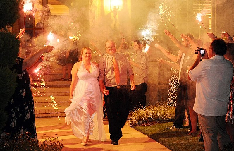 NICK AND ASHLEY WEDDING  19.jpg