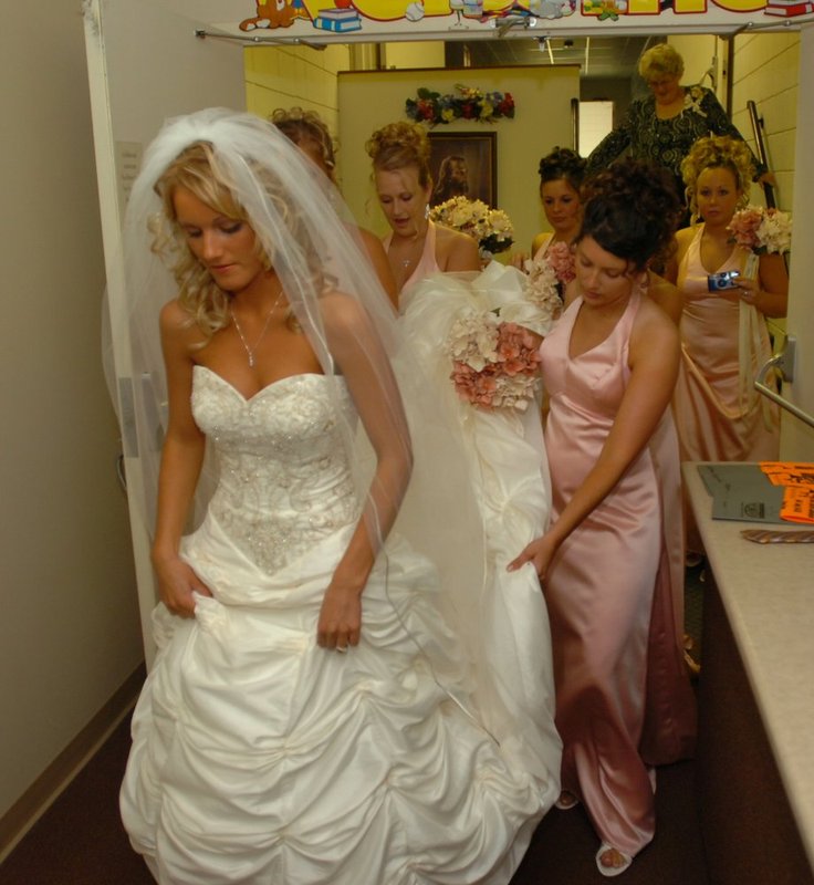 WEDDING      136.jpg