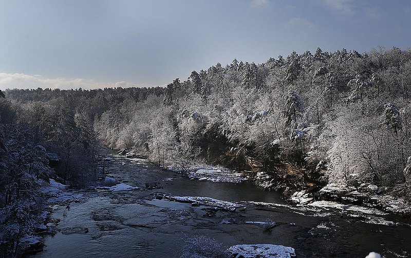 WINTER WEATHER ALHY101    161      A.jpg :: Thursday, Feb. 13,  2014 in Fort Payne Ala.  (AP Photo/Hal Yeager)