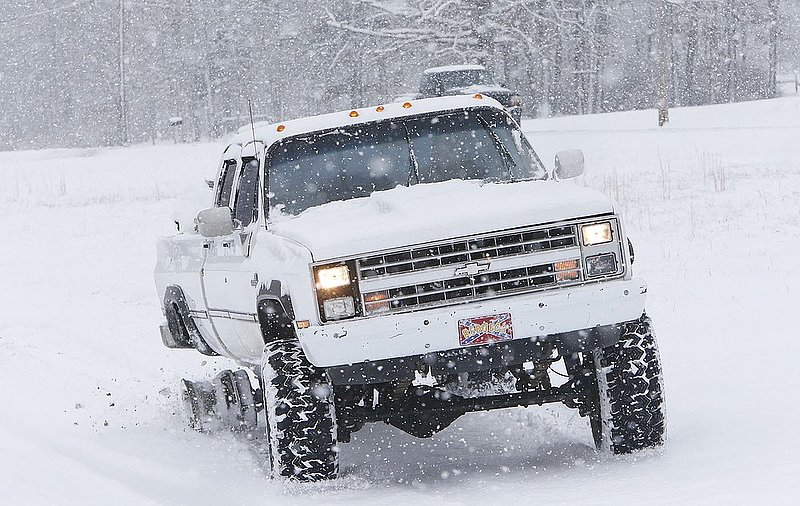 WINTER WEATHER ALHY101    368     .jpg :: as snow fell on north Alabama Tuesday Feb. 11,  2014 in Fort Payne Ala.  ( Photo/Hal Yeager)