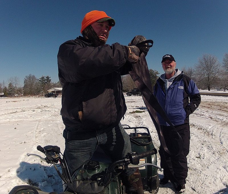 WINTER WEATHER ALHY101    650      A.jpg :: Thursday, Feb. 13,  2014 in Fort Payne Ala.  (AP Photo/Hal Yeager)