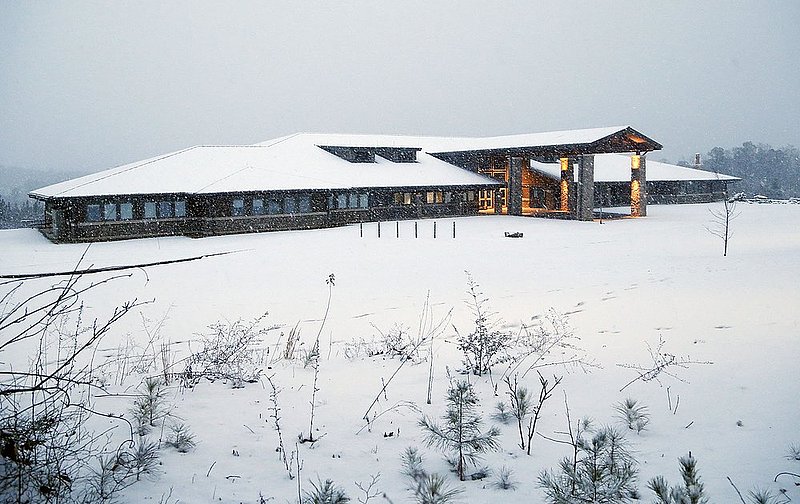 WINTER WEATHER ALHY101    69     .jpg :: as snow fell on north Alabama Tuesday Feb. 11,  2014 in Fort Payne Ala.  ( Photo/Hal Yeager)