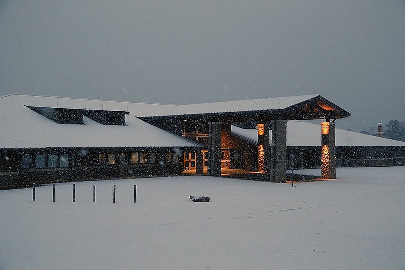 WINTER WEATHER ALHY101    75     .jpg :: as snow fell on north Alabama Tuesday Feb. 11,  2014 in Fort Payne Ala.  ( Photo/Hal Yeager)