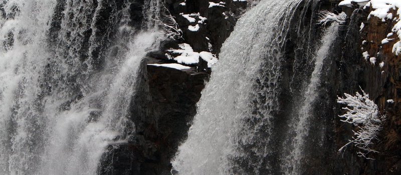 WINTER WEATHER ALHY101    985     .jpg :: as snow fell on north Alabama Tuesday Feb. 11,  2014 in Fort Payne Ala.  ( Photo/Hal Yeager)