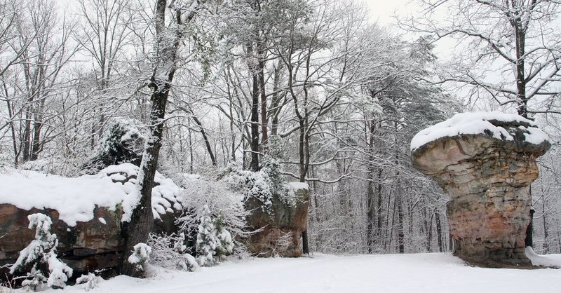 WINTER WEATHER ALHY101    996     .jpg :: as snow fell on north Alabama Tuesday Feb. 11,  2014 in Fort Payne Ala.  ( Photo/Hal Yeager)