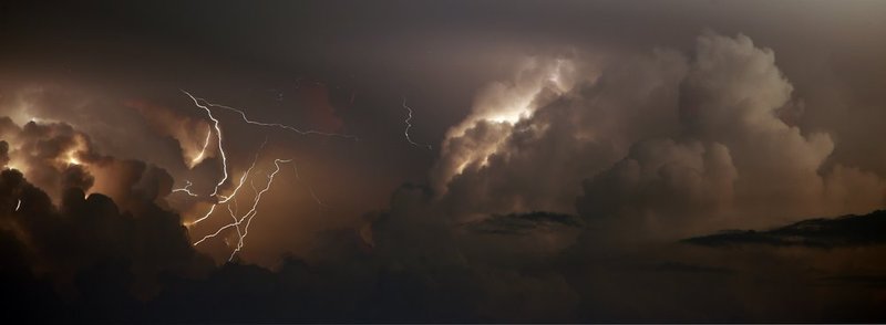lightning 11.jpg