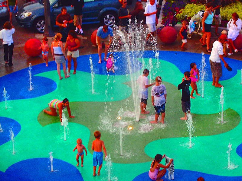 Milwaukee Fountain.jpg :: To purchase a fine art print of this photograph go to michael-durst.artistwebsites.com  To view comments, click on \