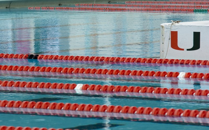 -1.jpg :: UM Swimming vs Central Connecticut