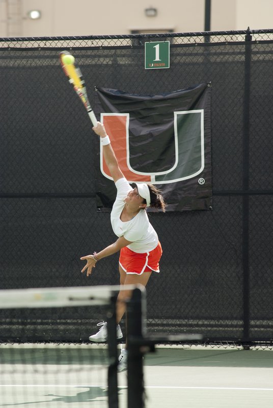 -105.jpg :: UM Women's Tennis Vs FAU 1-23-2010