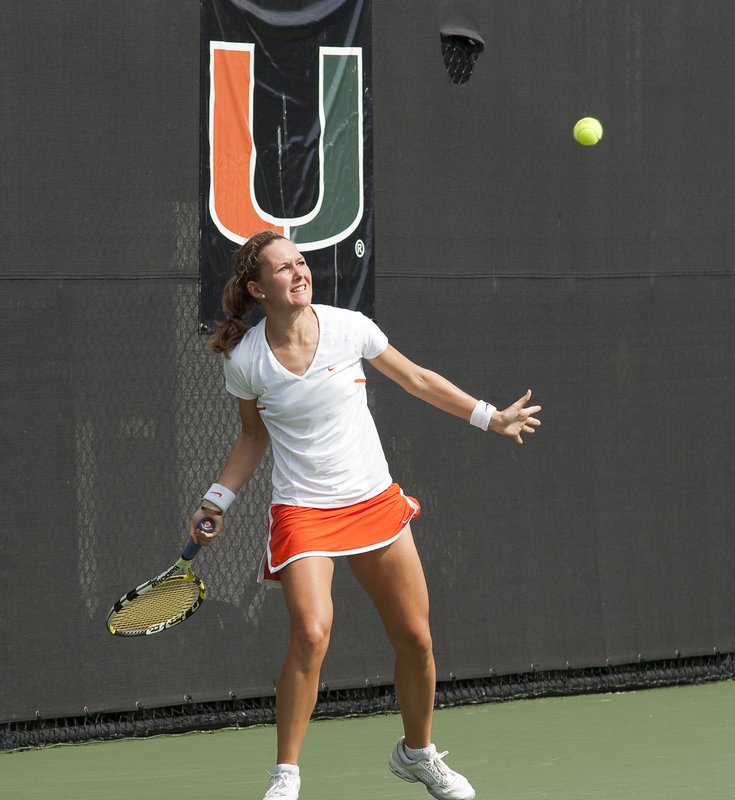 -1372.jpg :: UM Women's Tennis Vs FAU 1-23-2010