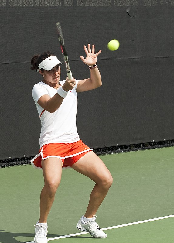 -1511.jpg :: UM Women's Tennis Vs FAU 1-23-2010