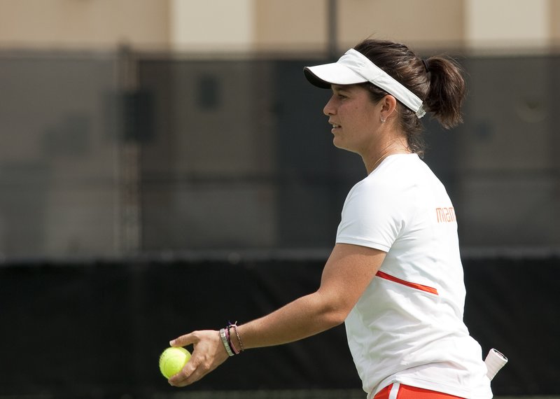 -1541.jpg :: UM Women's Tennis Vs FAU 1-23-2010