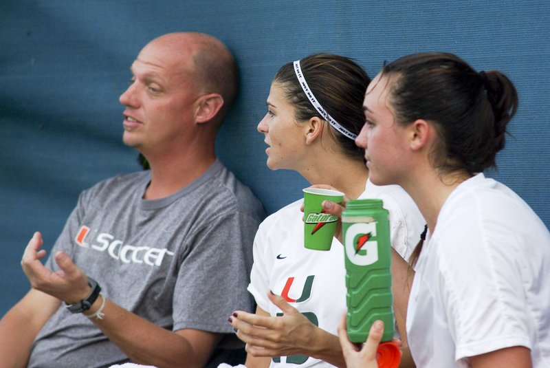 -155.jpg :: UM Soccer vs Canadian National Team