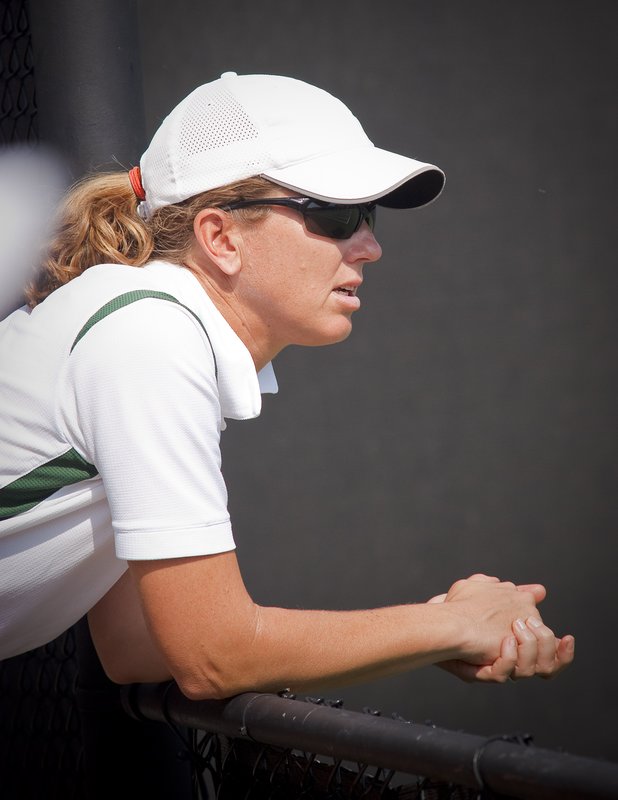 -1651.jpg :: UM Women's Tennis Vs FAU 1-23-2010
