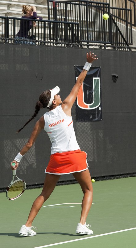 -1691.jpg :: UM Women's Tennis Vs FAU 1-23-2010