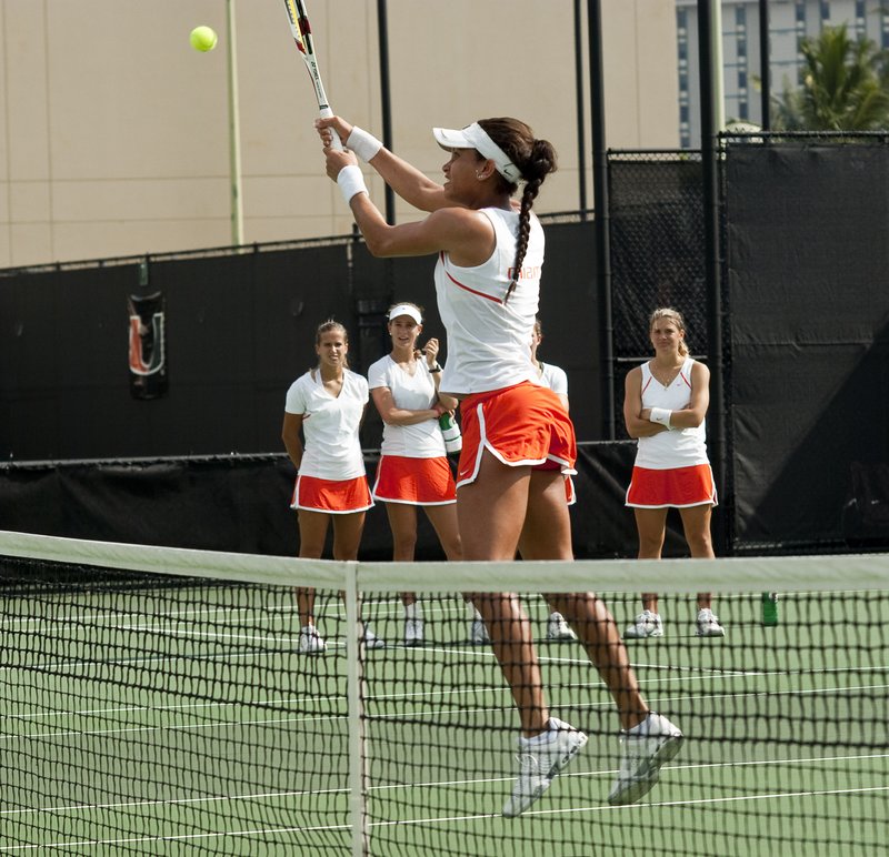 -2001.jpg :: UM Women's Tennis Vs FAU 1-23-2010
