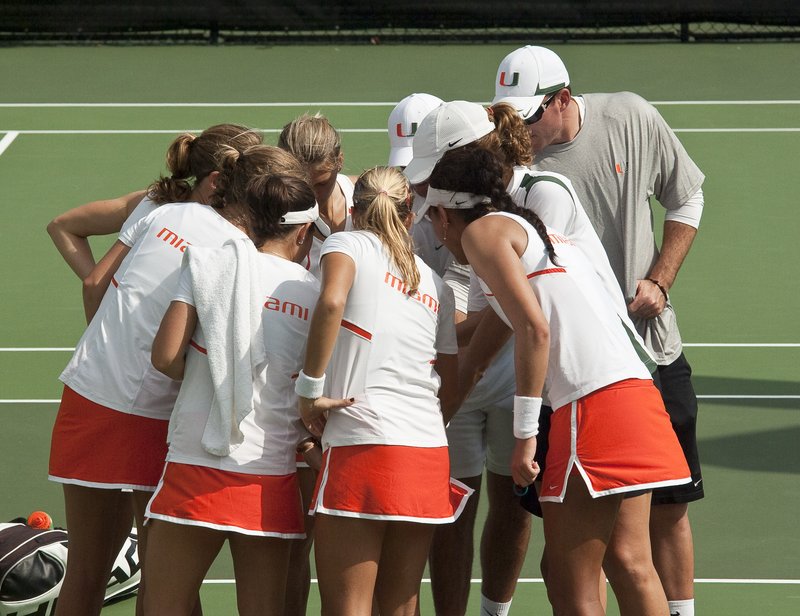 -2341.jpg :: UM Women's Tennis Vs FAU 1-23-2010