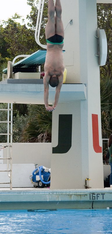 -250.jpg :: UM Swimming vs Central Connecticut