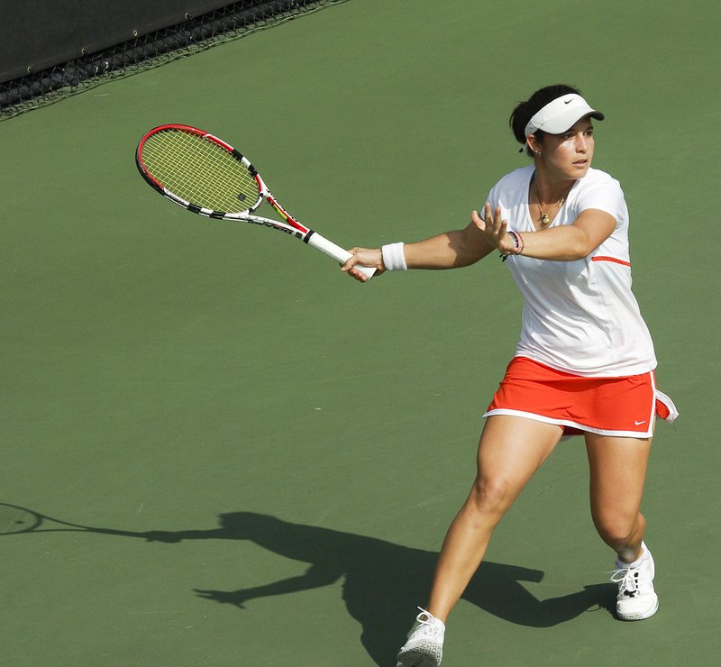 -256.jpg :: UM Women's Tennis Vs FAU 1-23-2010