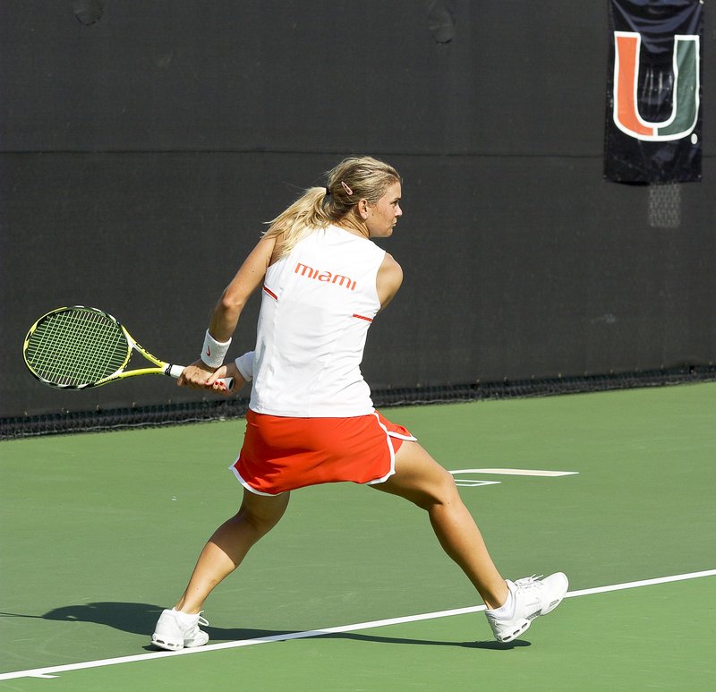 -3591.jpg :: UM Women's Tennis Vs FAU 1-23-2010