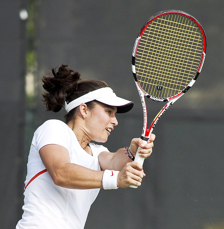 -391.jpg :: UM Women's Tennis Vs FAU 1-23-2010