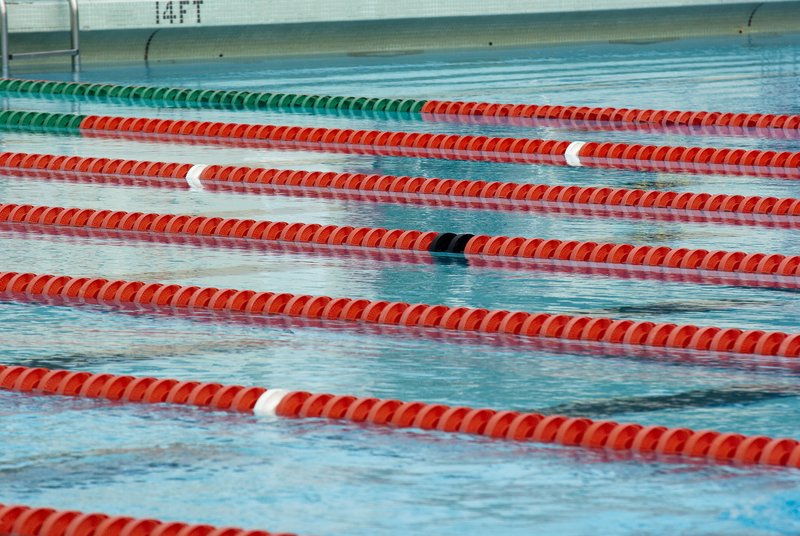 -4-2.jpg :: UM Swimming vs Central Connecticut