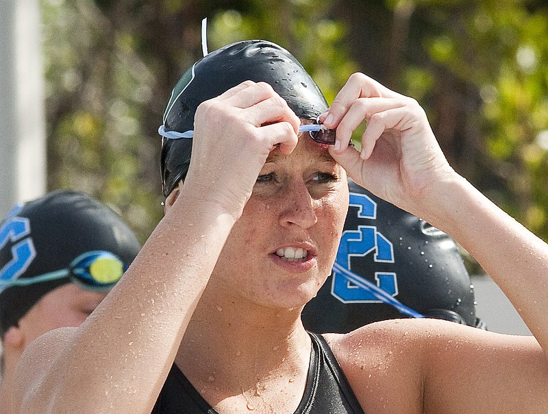 -581.jpg :: UM Swimming vs Central Connecticut