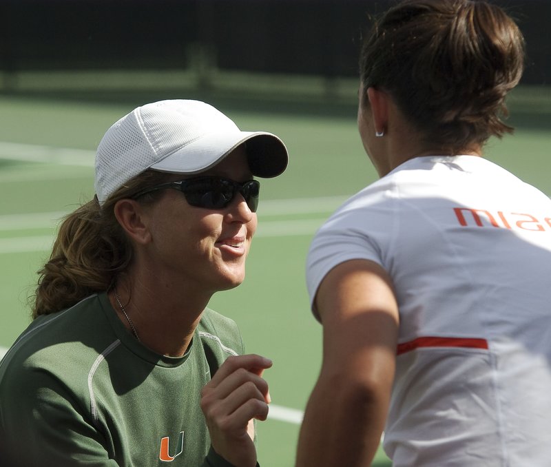-679.jpg :: UM Women's Tennis Vs Baylor 2-6-10