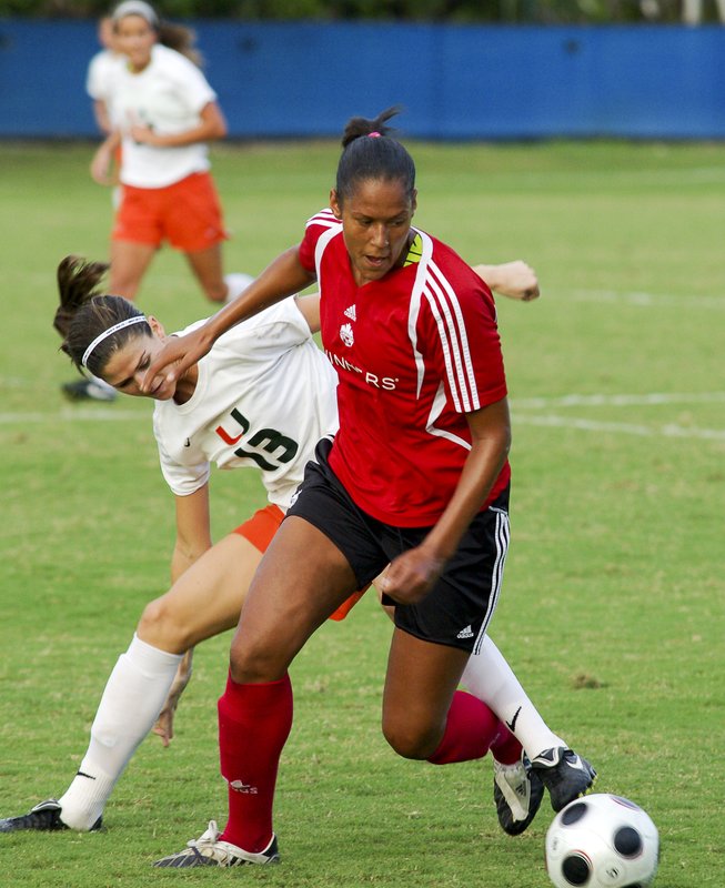 -80.jpg :: UM Soccer vs Canadian National Team