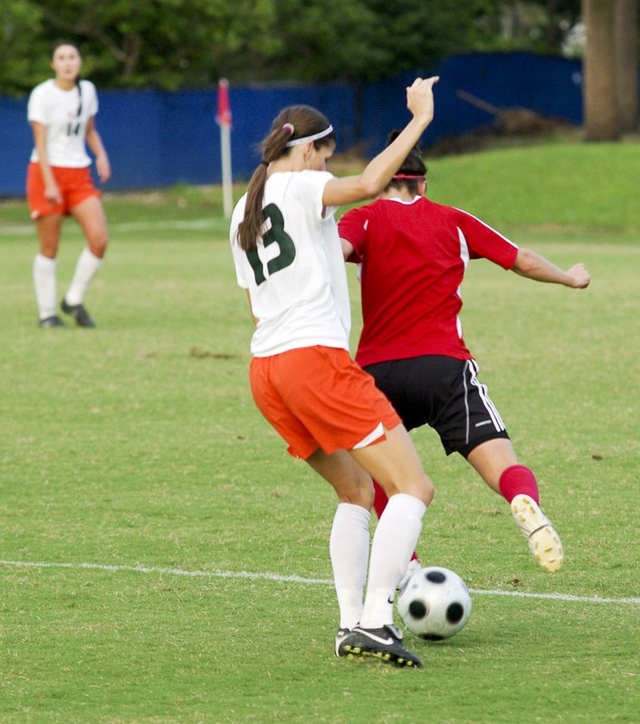 -91.jpg :: UM Soccer vs Canadian National Team