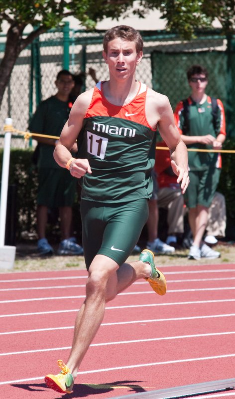 _IGP0224-211.jpg :: UM Track 3-20-2010