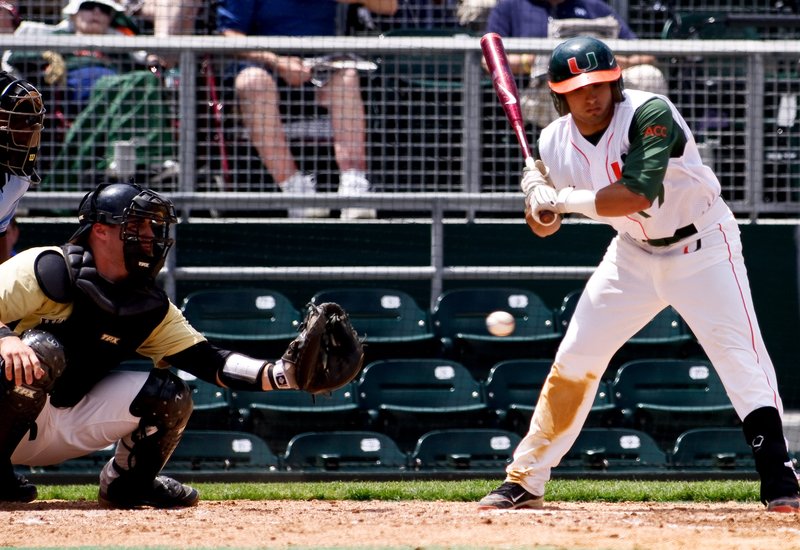 _IGP3365-1121.jpg :: UM Baseball Vs Wake Forest 4-4-2010