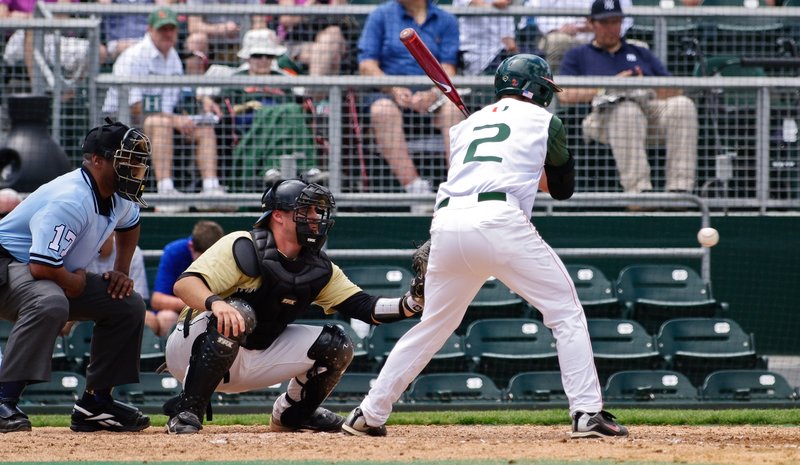 _IGP3381-1281.jpg :: UM Baseball Vs Wake Forest 4-4-2010