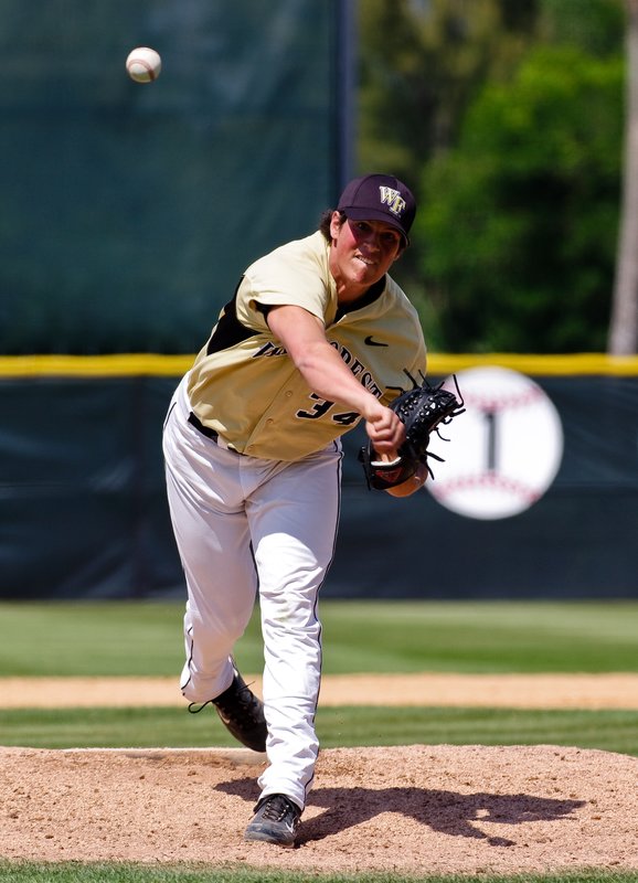 _IGP3504-249.jpg :: UM Baseball Vs Wake Forest 4-4-2010