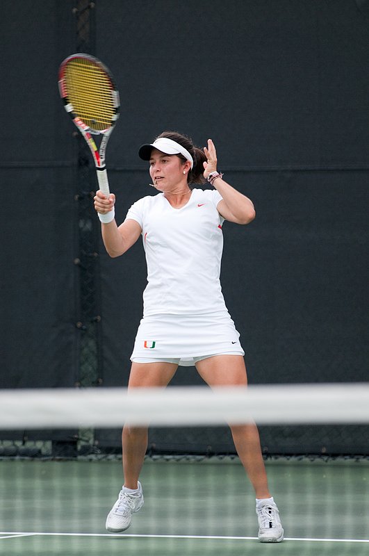 _IGP3905-20.jpg :: Women's Tennis vs Maryland 4-9-2010