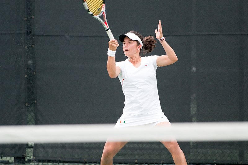 _IGP3917-32.jpg :: Women's Tennis vs Maryland 4-9-2010