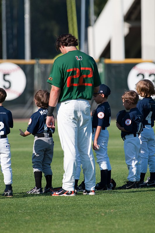 _IGP5585-49.jpg :: UM Baseball vs St. Thomas 4-27-2010