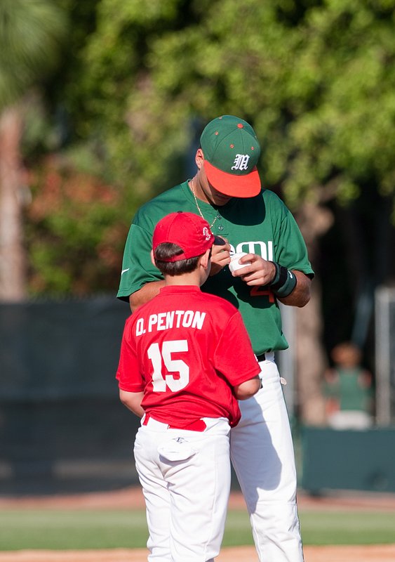 _IGP5599-63.jpg :: UM Baseball vs St. Thomas 4-27-2010